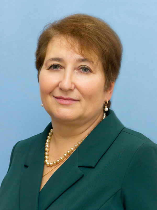 Гончарова Галина Дмитриевна.
