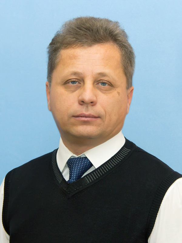 Гуров Юрий Витальевич.
