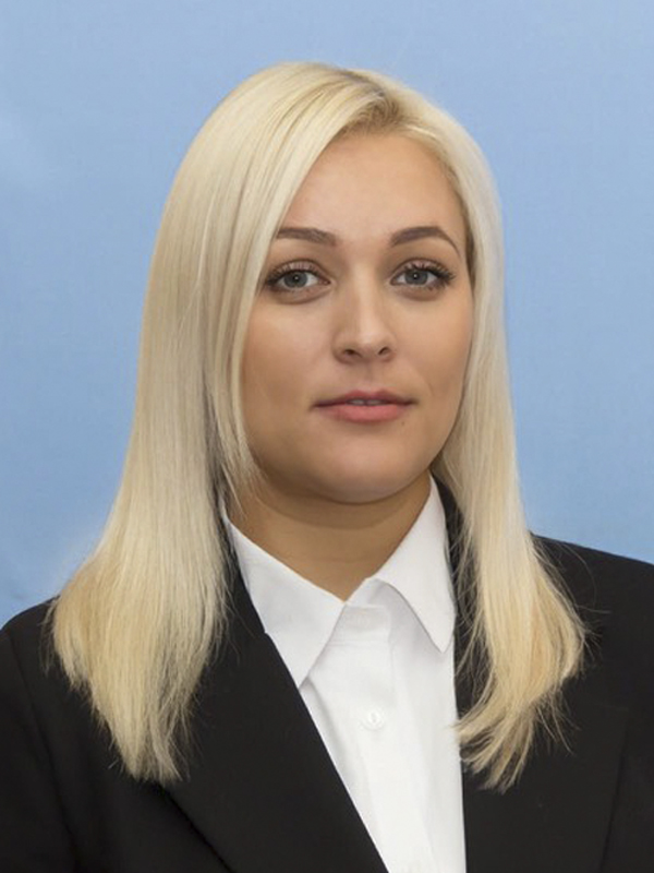 Заугольникова Инна Ивановна.