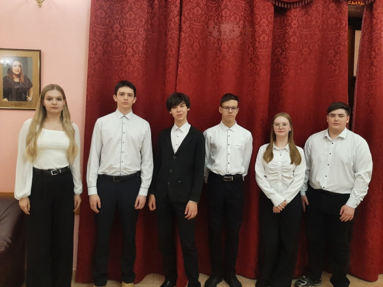 Спектакль "Молодая гвардия".